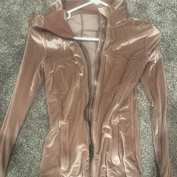Light jacket - Picture 1 of 2